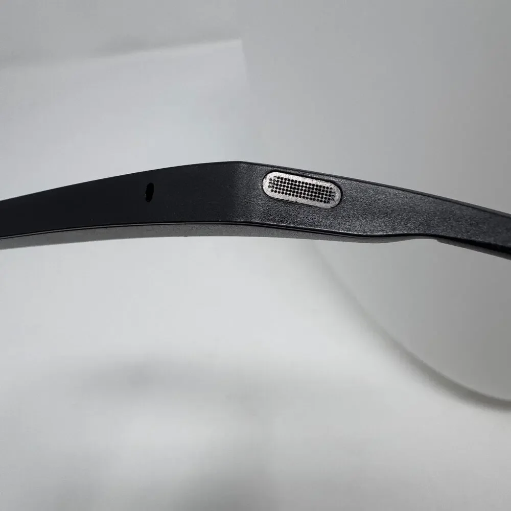 Smart Glasses for Men and Women with Speaker/Bluetooth Sunglasses Shiny Silver